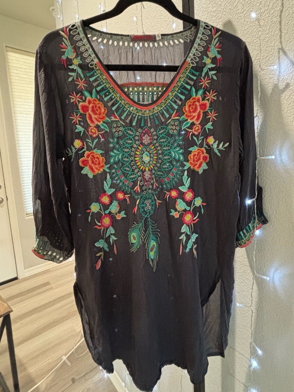 Johnny Was Tunic Black with floral and bird embroidery
🦚excellent condition🦚